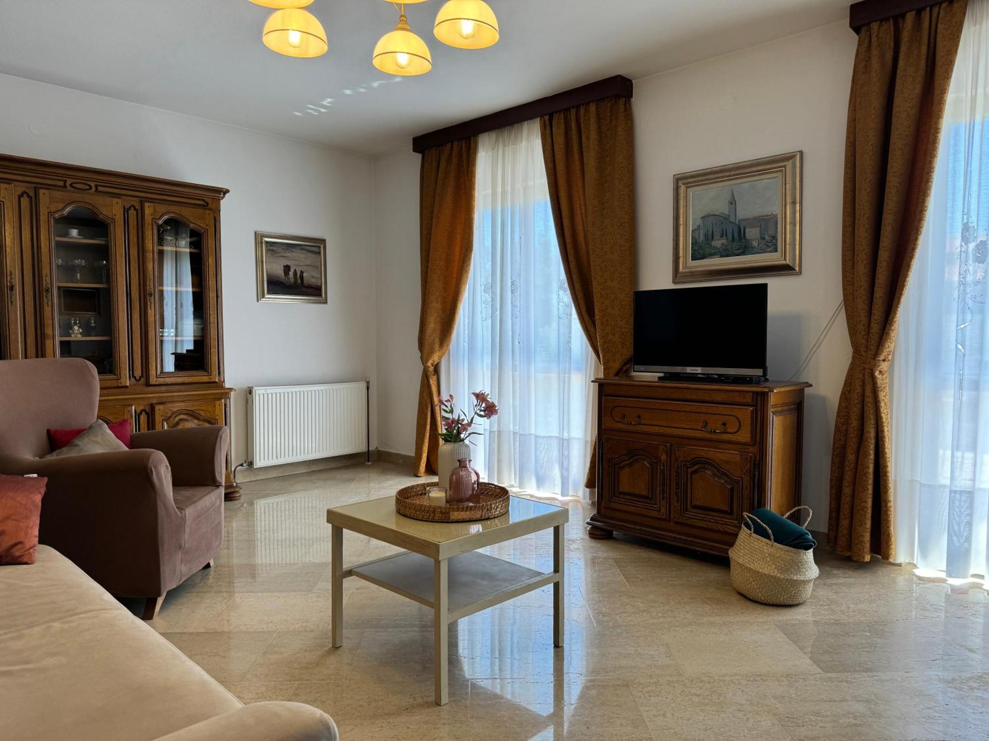 Apartman Ostrea *** บาเล ภายนอก รูปภาพ